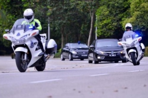 마닐라 경찰 에스코트 (Manila Police Motorcycle Escort)